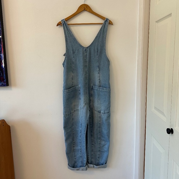 We The Free High Roller Jumpsuit in Light Wash | Size XS - Picture 5 of 14